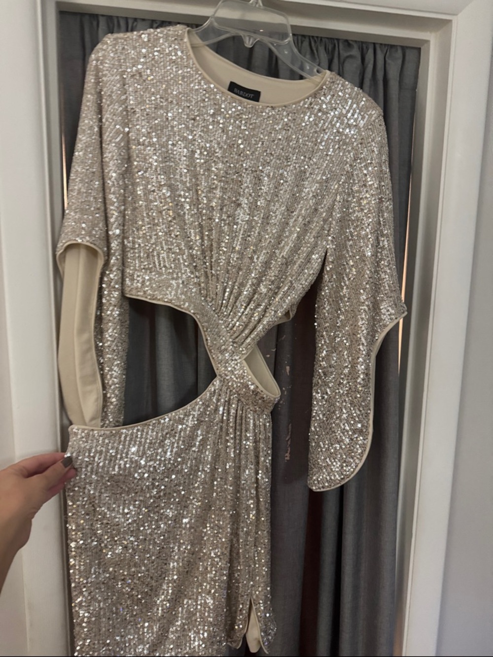 BARDOT Alessandra Glam Sequin cutout mini dress metallic shimmer size 6/Medium